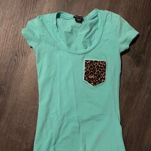 Turquoise t-shirt with fake pocket